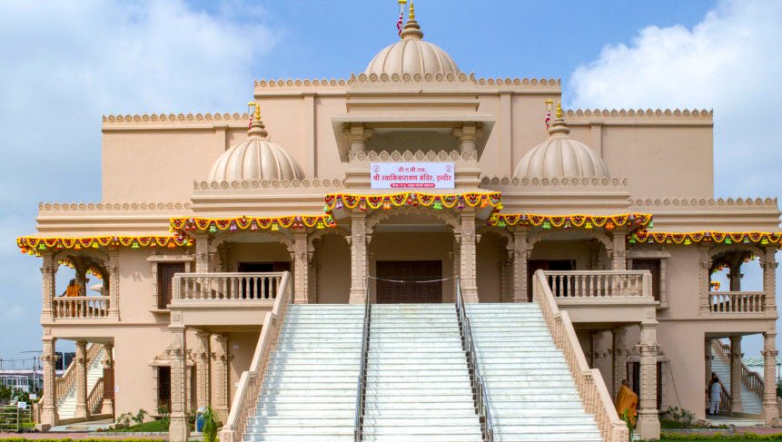 BAPS Swaminarayan Mandir, Indore, Madhya Pradesh - Vushii.com